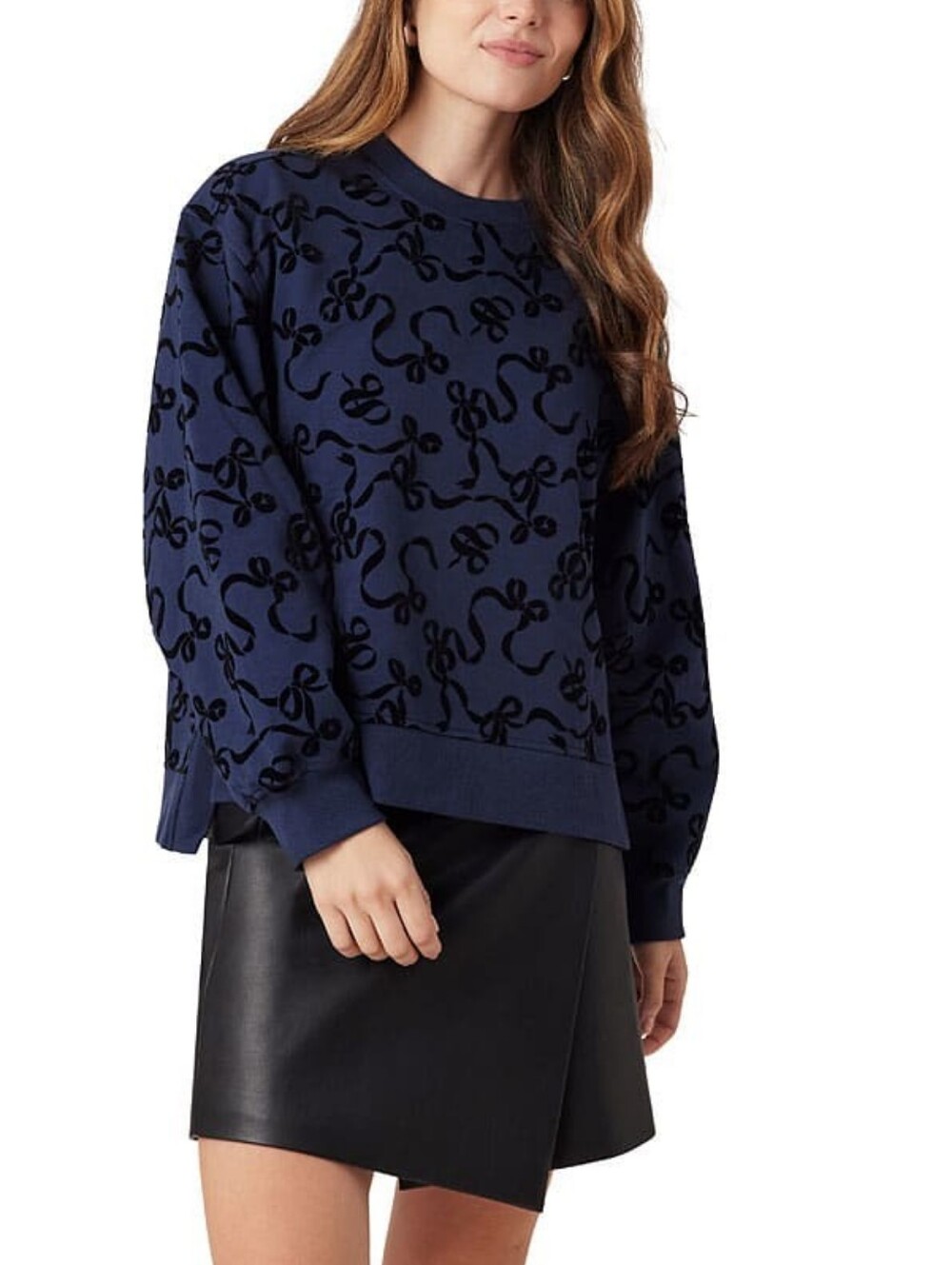 🆕️ Scotch & Soda Bows Velour Crewneck in Navy